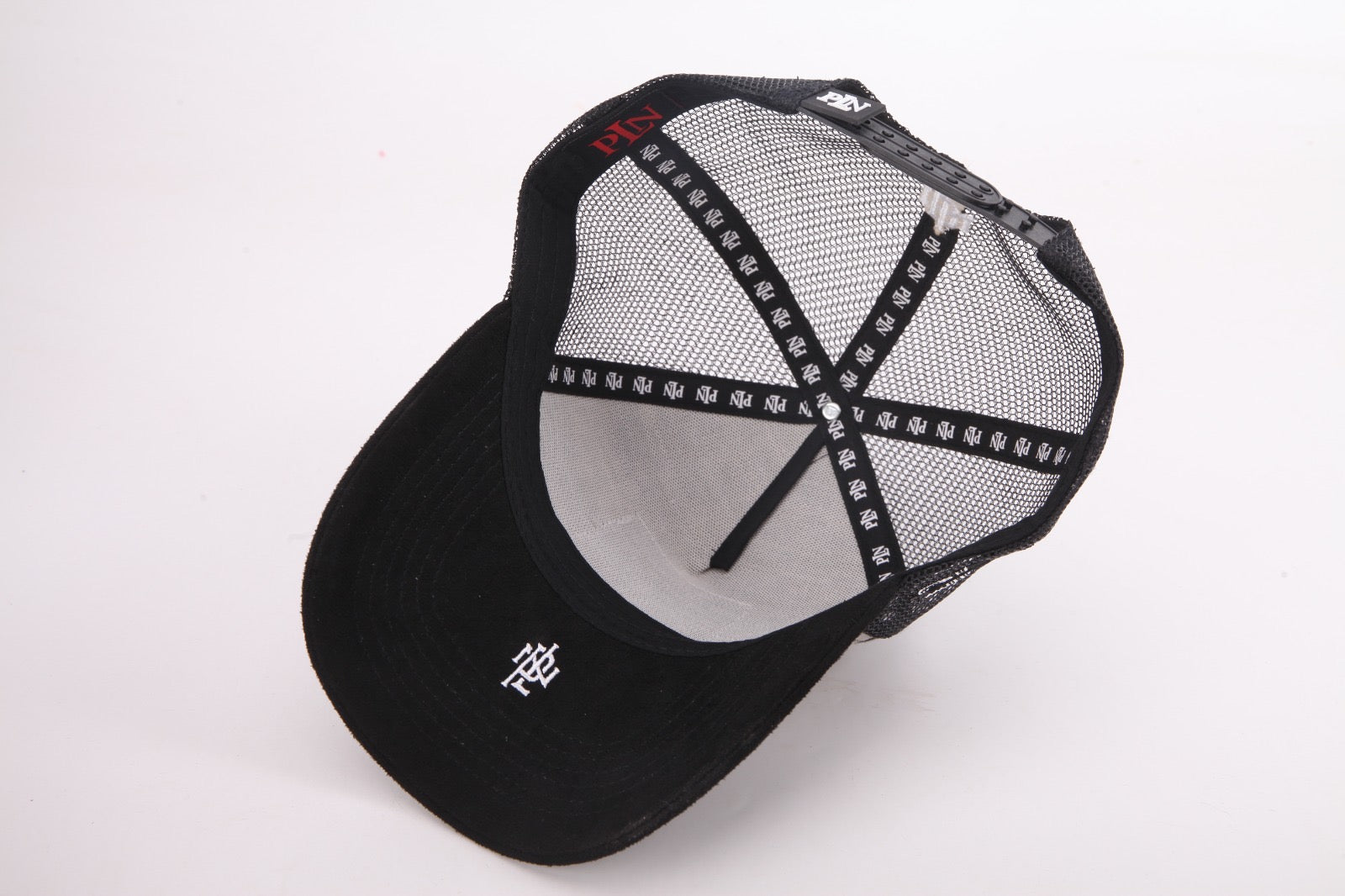 A R 15 HAT