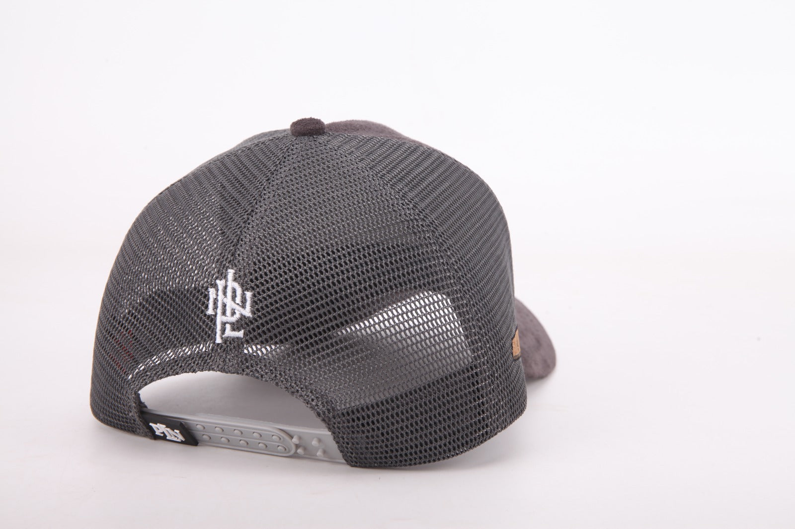 LA TABLITA HAT