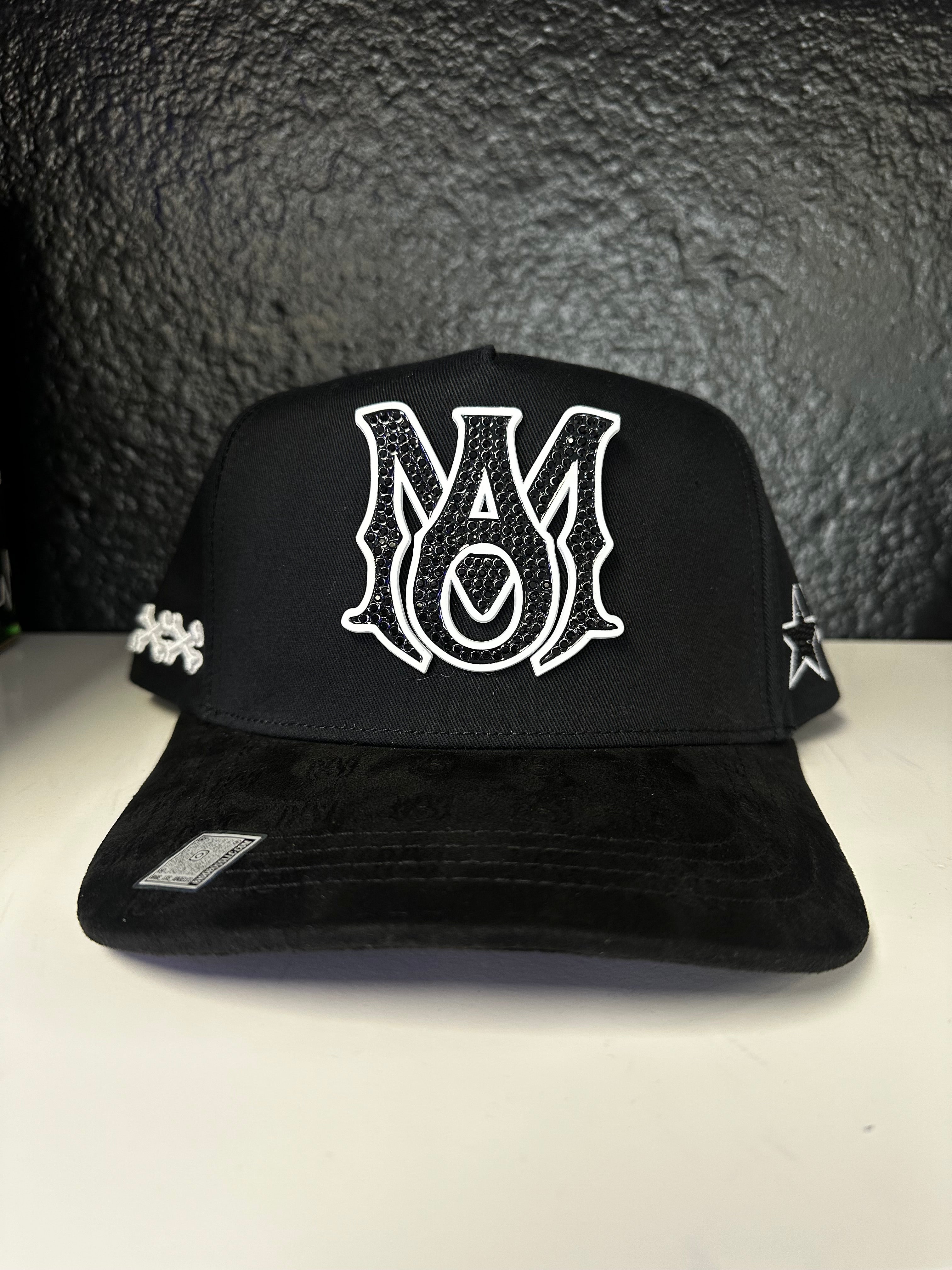 BIGGBOSS WHITE BLACK M HAT