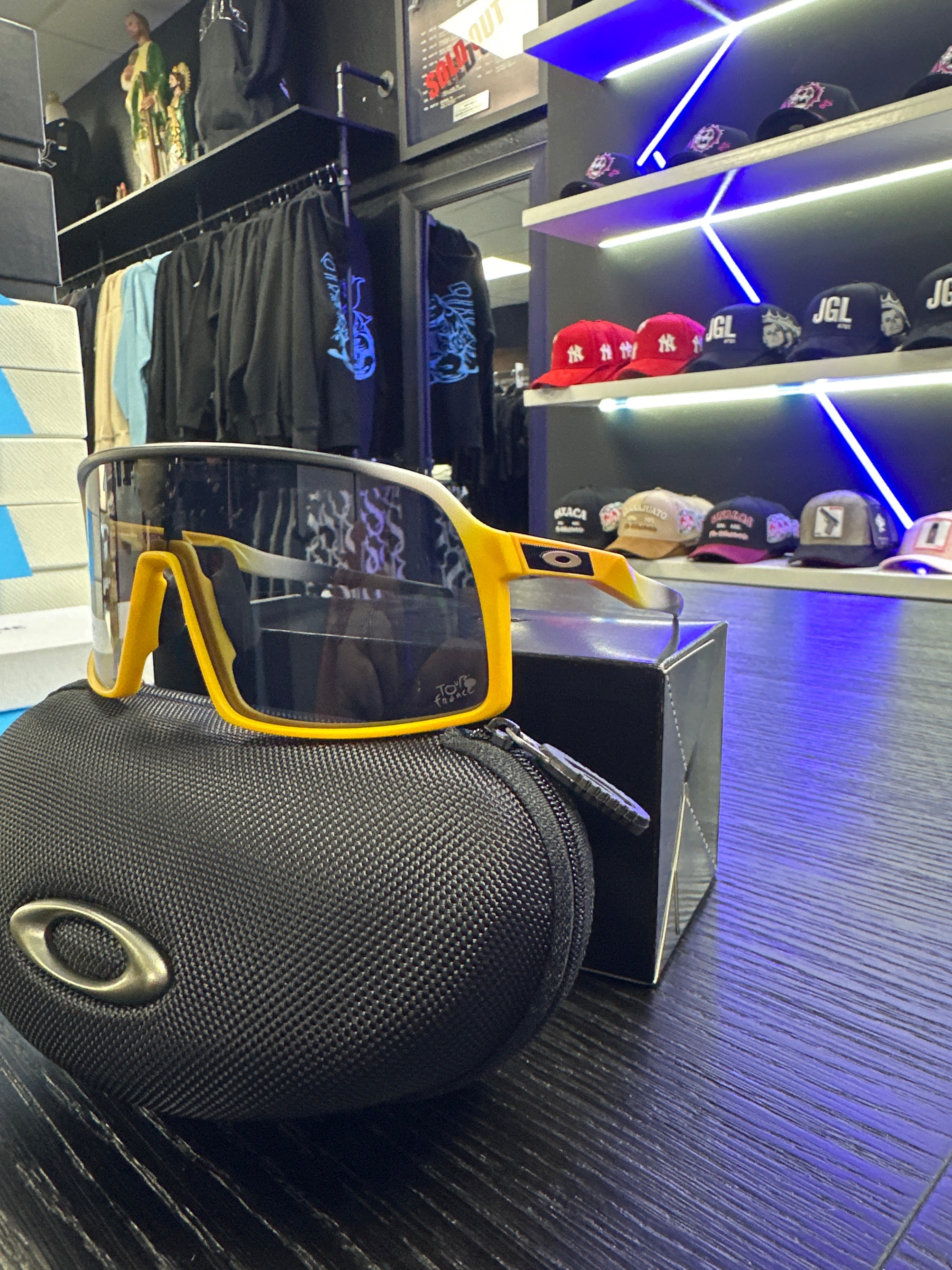 OAKLY GLASSES #1